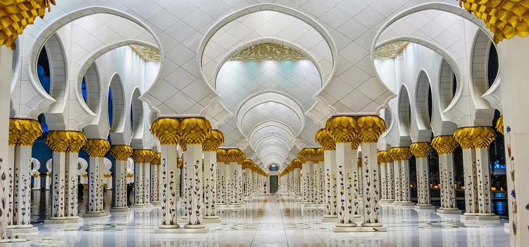 Sheikh Zayed Grand Mosque, Abu Dhabi, U.A.E.